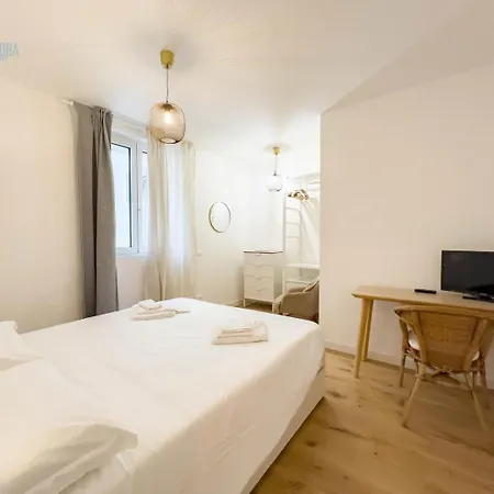 Blue Palace 5e Tirabora Short Rent 아파트 *