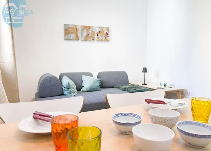 Blue Palace 5e Tirabora Short Rent Apartamento Trieste